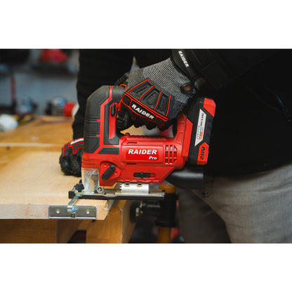 Raider R20 Fierastrau pendular 20V 80mm 2.0Ah RDP-SJS20