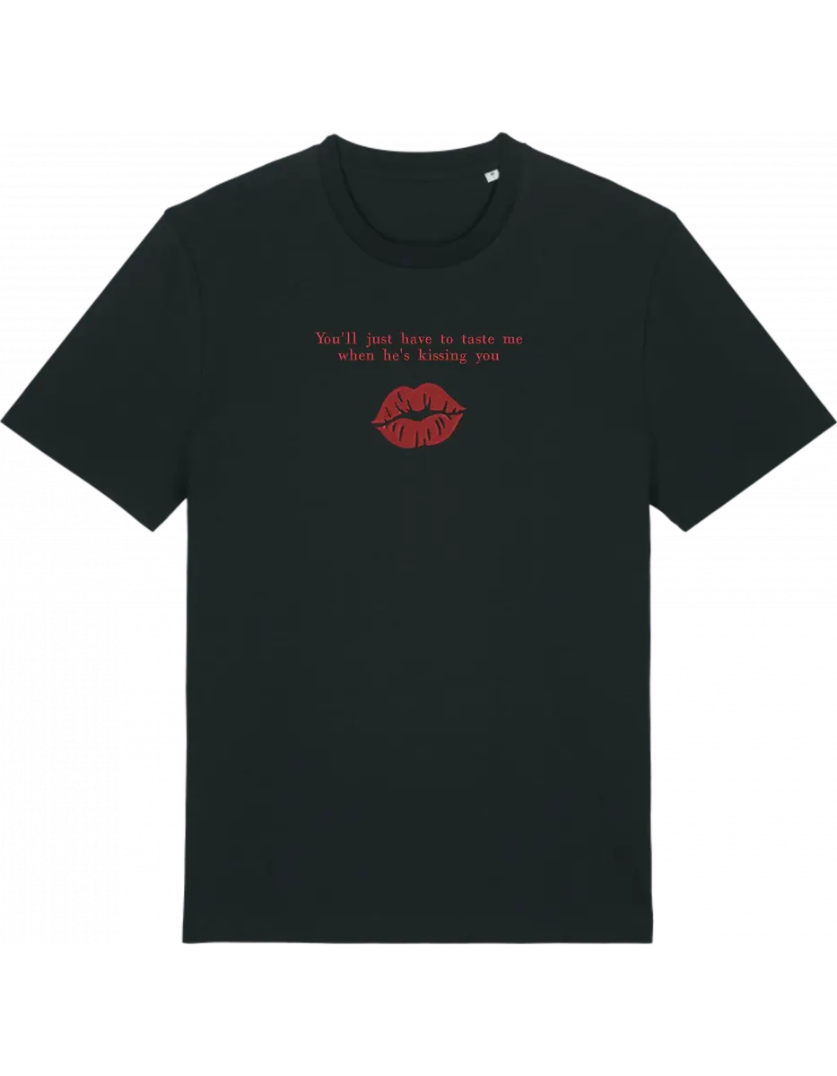 Taste me tricou Sabrina Carpenter