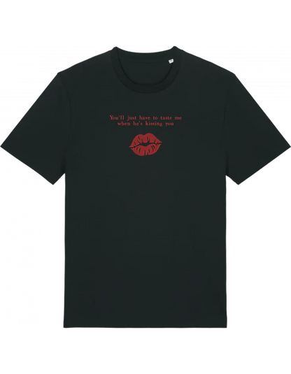 Taste me tricou Sabrina Carpenter