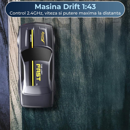 Masina RC Drift 1:43 cu Tractiune Integrala, 4 GHZ, Efecte Luminoase, Gri