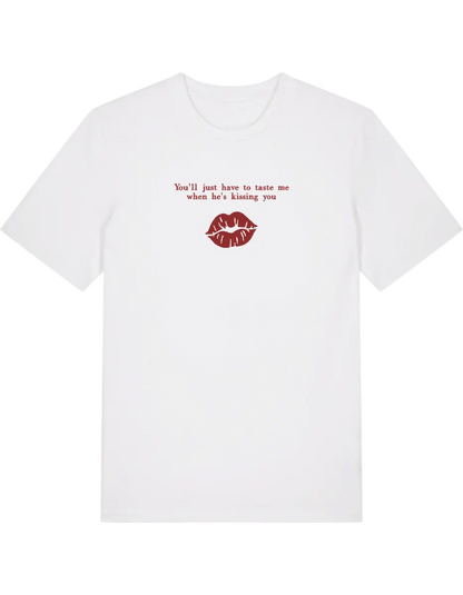 Taste me tricou Sabrina Carpenter