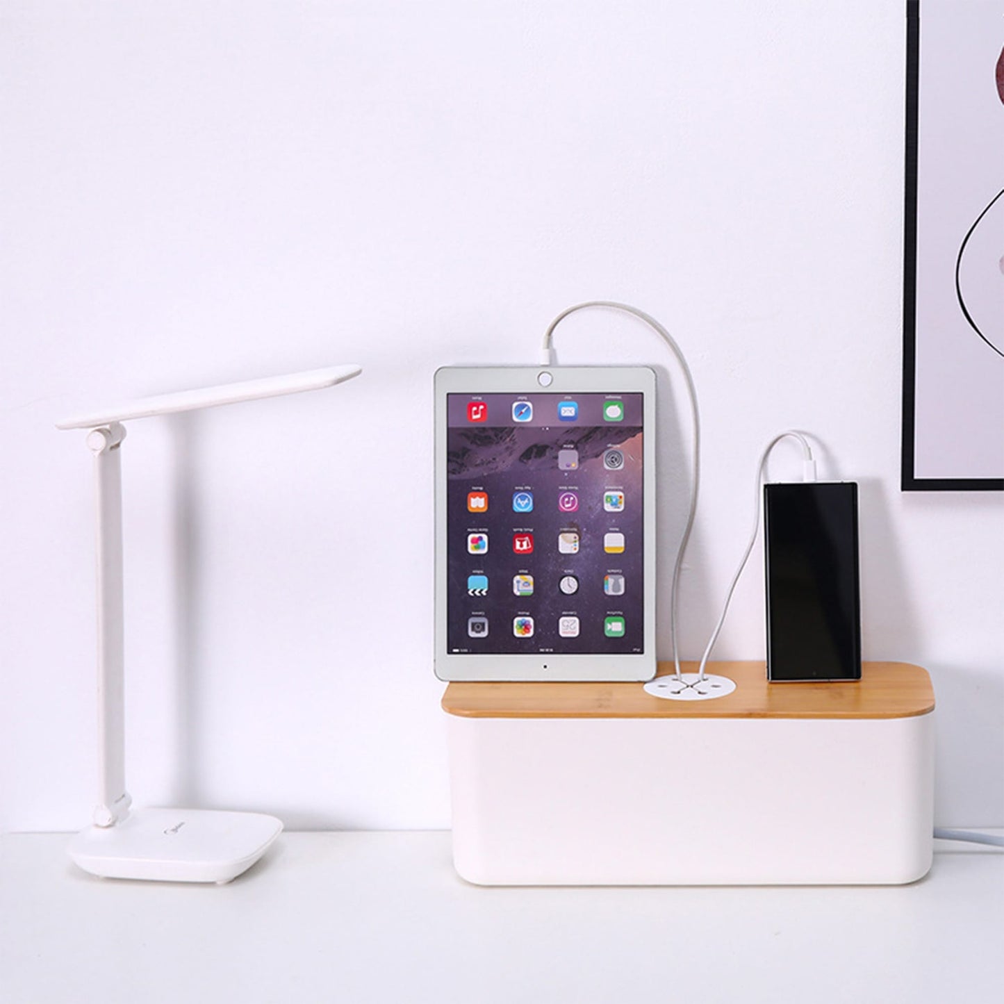 Organizator Cabluri cu Capac, Telefon, Laptop sau TV, Orificii Rotunde, Negru