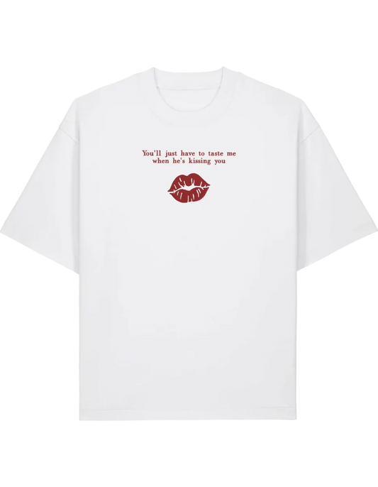 Taste me tricou Sabrina Carpenter