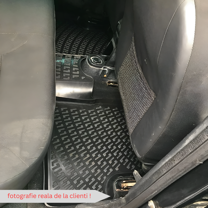 Covorașe Tăviță Dacia Duster 2009–2017 4x2 – Rizline Original