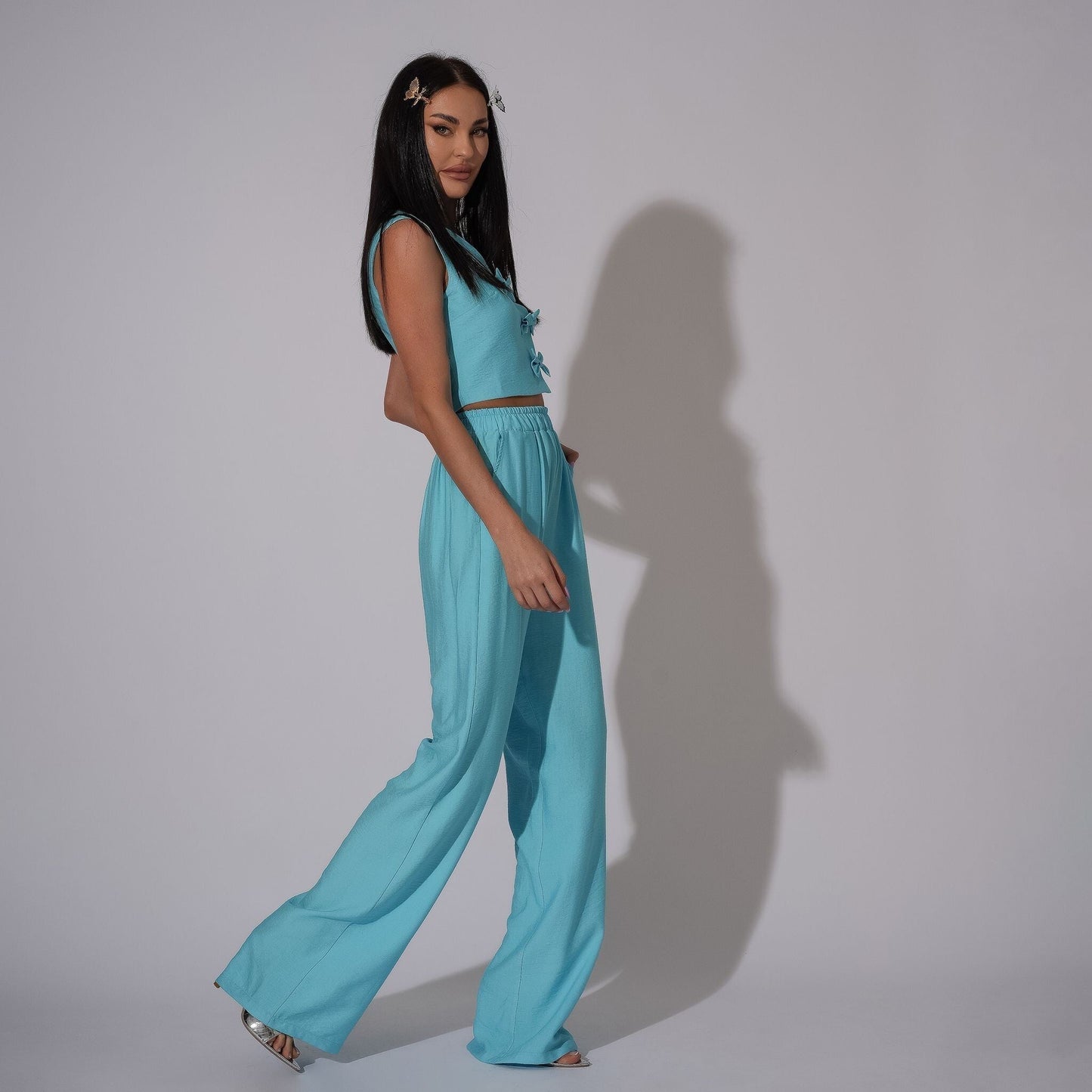 Compleu din in cu vesta si pantaloni lungi drepti Bluey