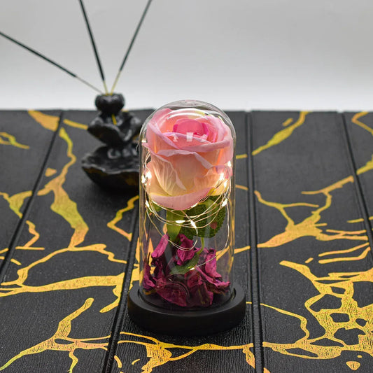 Aranjament floral in cupola de sticla, lumina Led, D4013, Roz