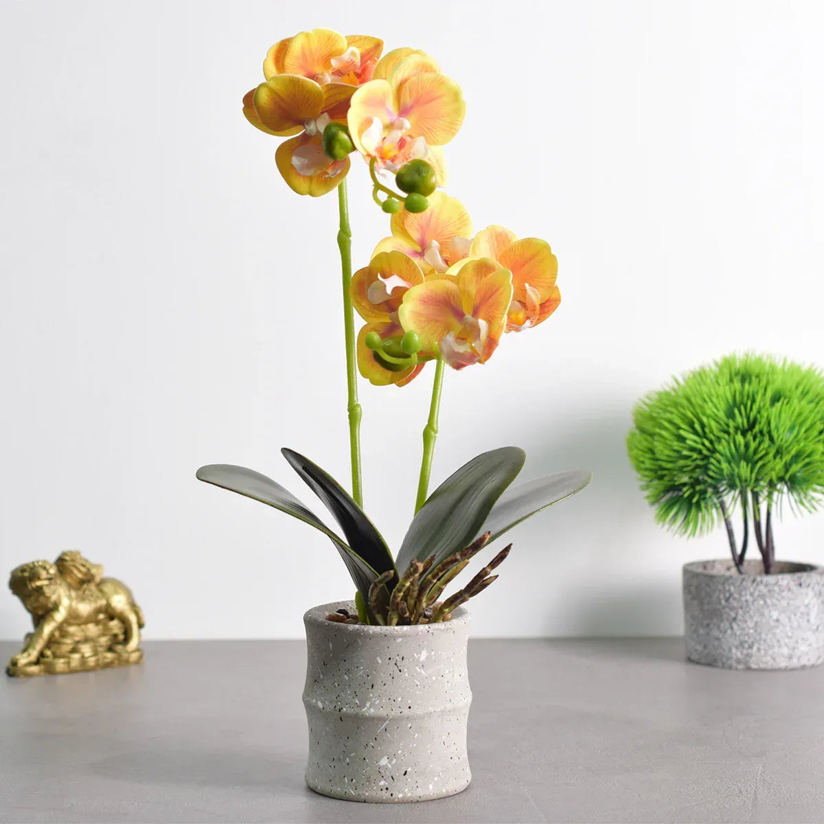 Orhidee cu aspect natural in ghiveci ceramic, 35 cm, Naimeed D4849, Portocaliu