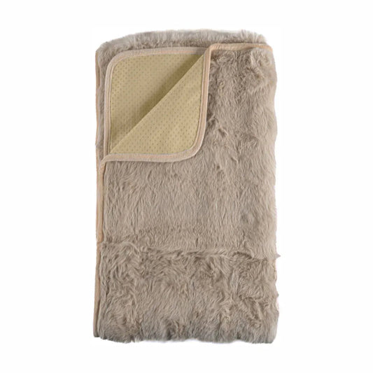 Cuvertura Canapea, Naimeed D4876L, 70x240cm, poliester, pufoasa, Maro