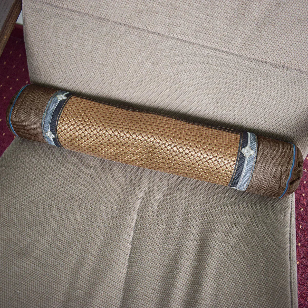 Perna ortopedica, rulou cu frunze de ceai, Naimeed D4930, Maro