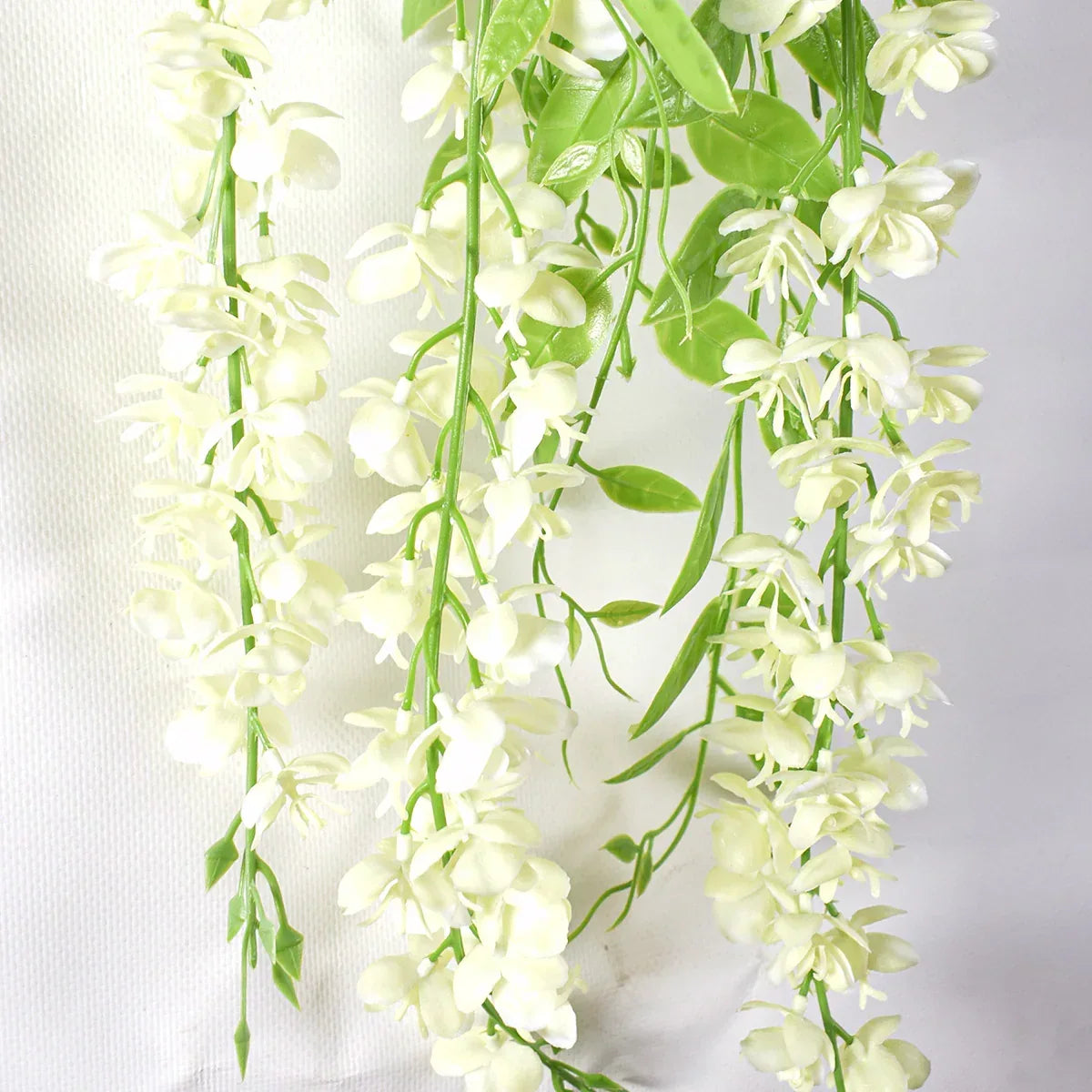 Planta artificiala curgatoare, inaltime 100cm, Naimeed D4952, Alb