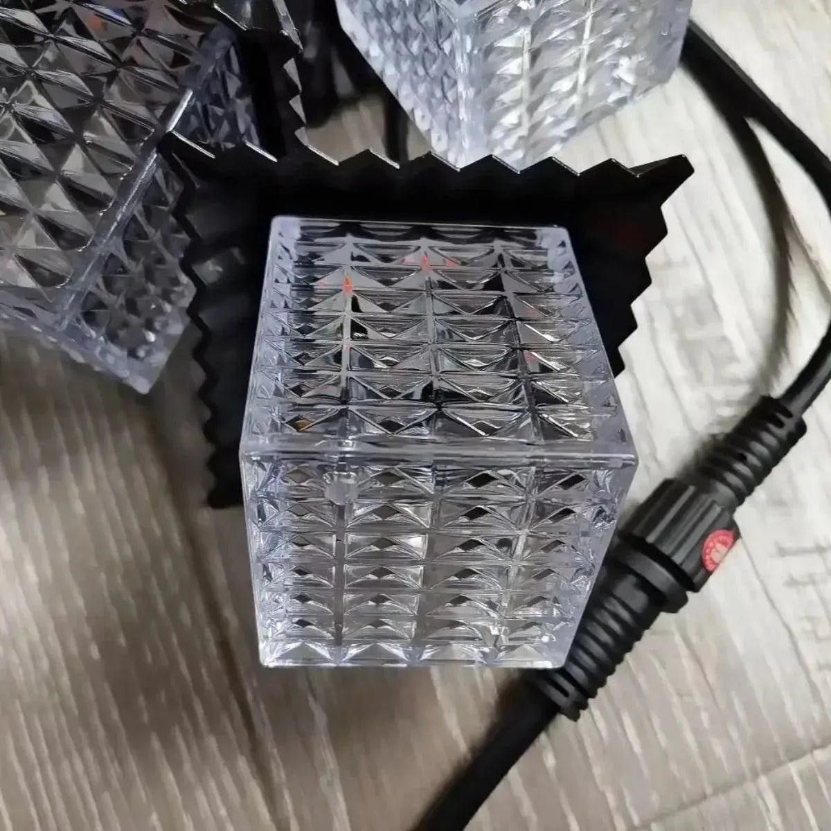 Ghirlanda luminoasa, decorativa, interconectabila, Naimeed D6076, 5m, 10 Becuri LED, Multicolor