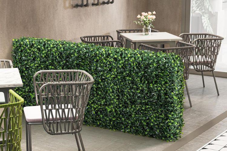 Gard din plante artificiale/ imitatie gard viu, cu structura din metal, Naimeed D7456, dimensiuni 108x106x25cm