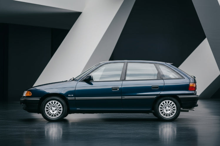 Stergatoare Opel Astra F Hatchback (1991–1998) TeamCar® Flat – Set complet