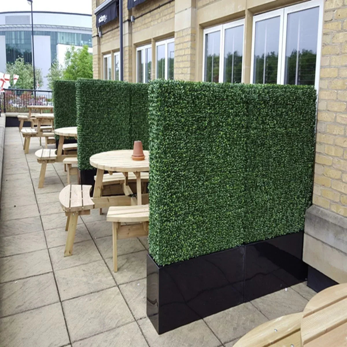Gard din plante artificiale/ imitatie gard viu, cu structura din metal, Naimeed D7458, dimensiuni 158x56x33cm