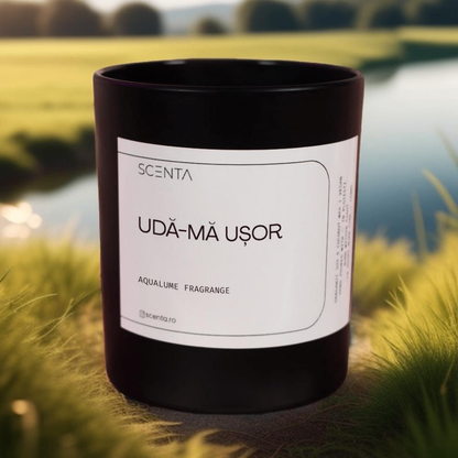 Lumânare parfumată Udă-mă ușor