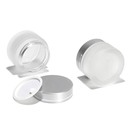 Borcan rotund mat cu capac argintiu 30ml