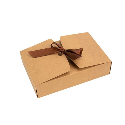 Cutie cu închidere arcuită și panglică satin - kraft (set 50 buc)