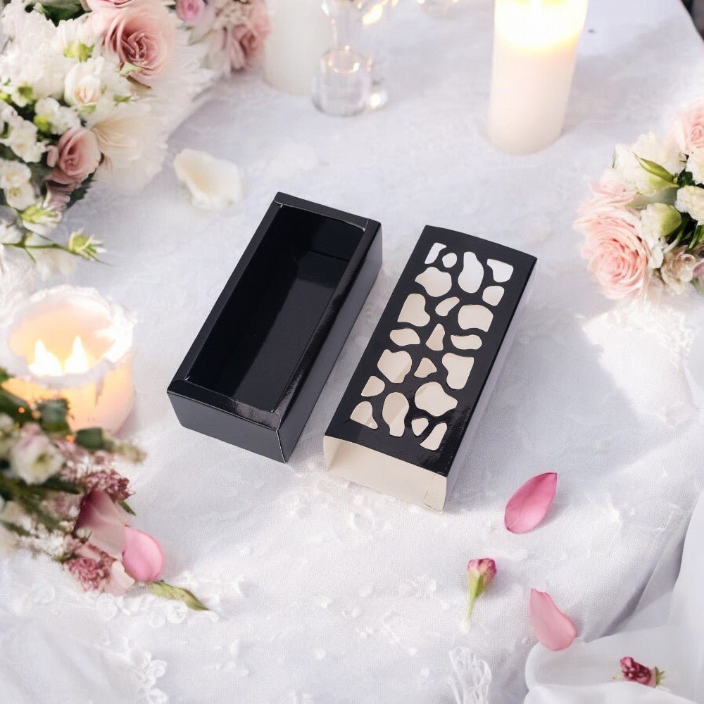 Cutie dreptunghiulară cu fereastră asimetrică - negru (set 50 buc) - 6x13x4cm