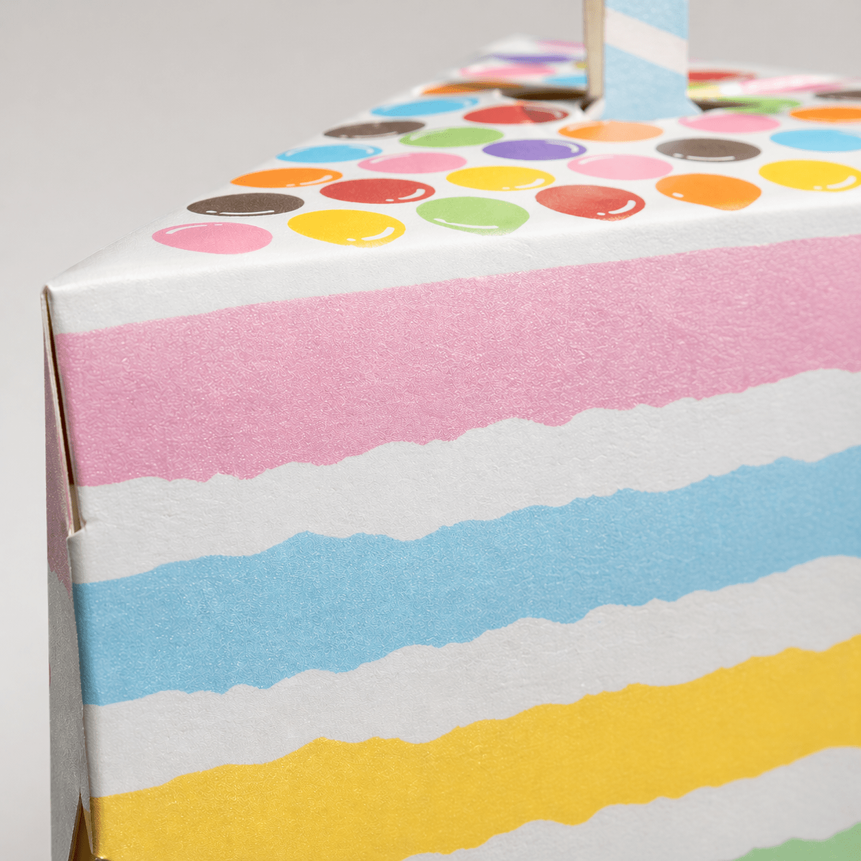Cutie felie tort cu lumânare - multicolor (set 50 buc)