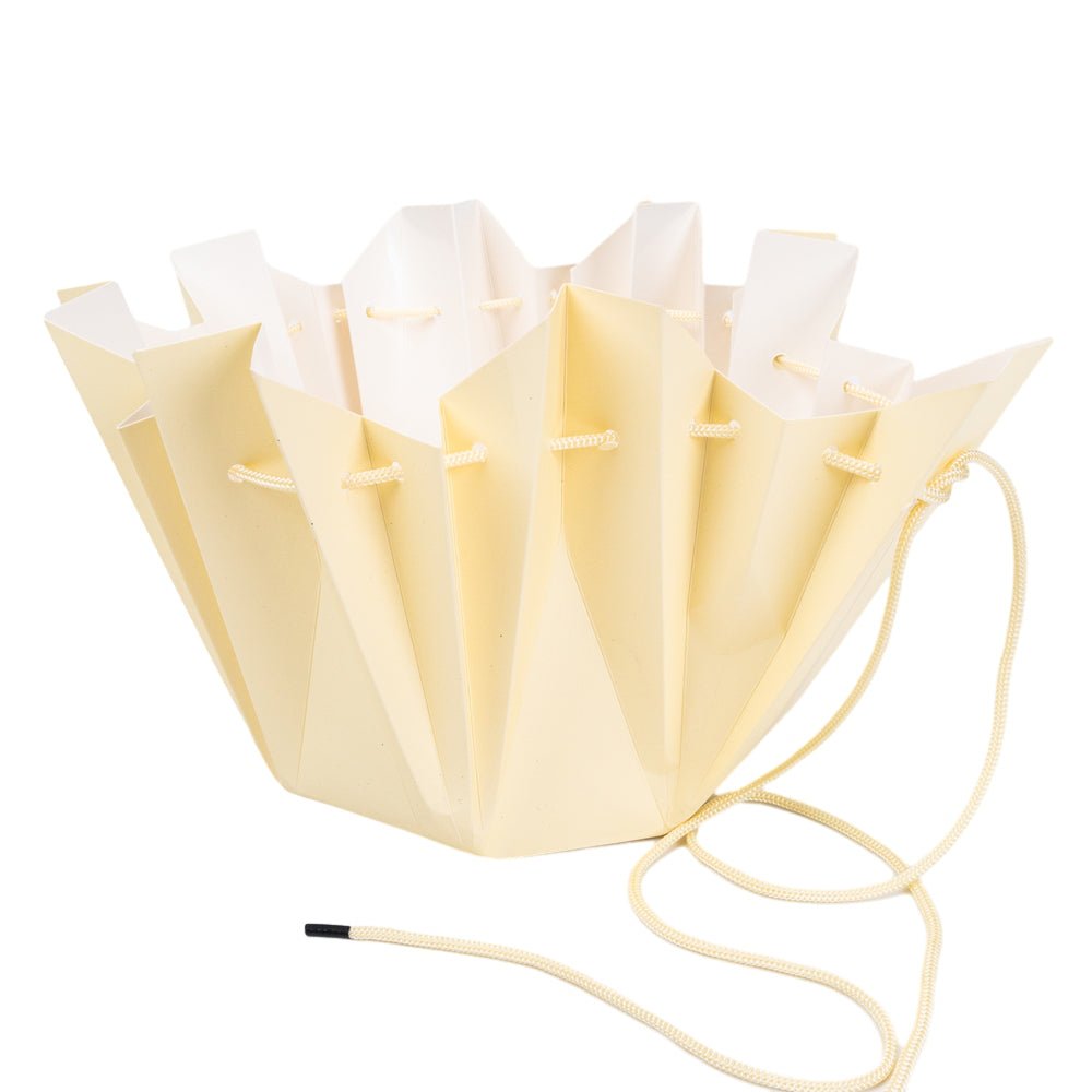 Cutie hârtie plisată cu interior rezistent la apă (set 10 buc)