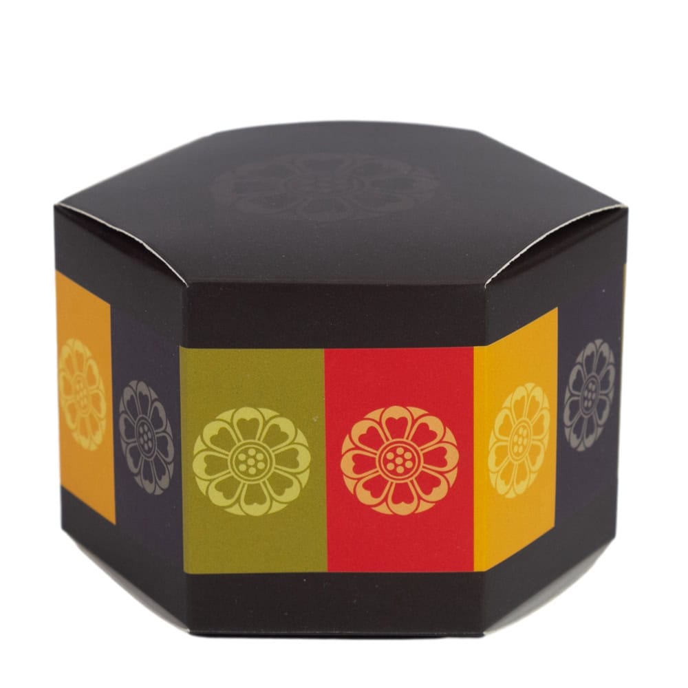 Cutie hexagonală cu capac și imprimeu rotund - negru (set 50 buc)