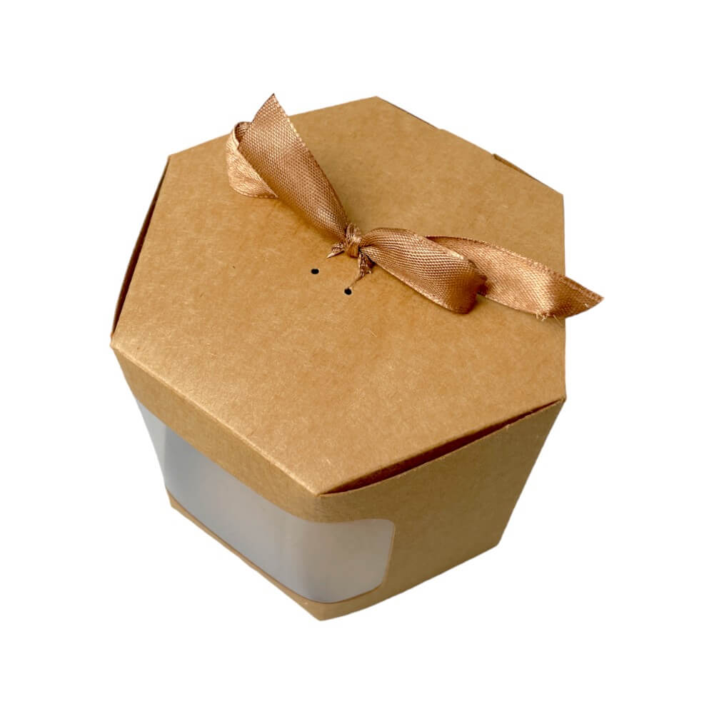 Cutie hexagonală cu fereastră și panglică - kraft (set 12 buc)