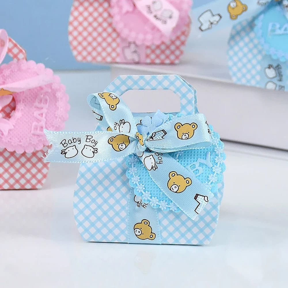 Cutie mică din hârtie cu etichetă și panglică mesaj Baby - bleu (set 50 buc)