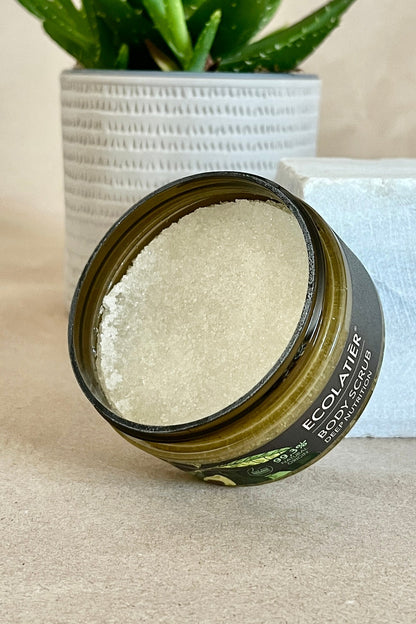 Exfoliant (scrub) corp cu ulei de avocado