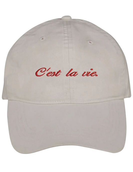 C'est la vie sapca brodata