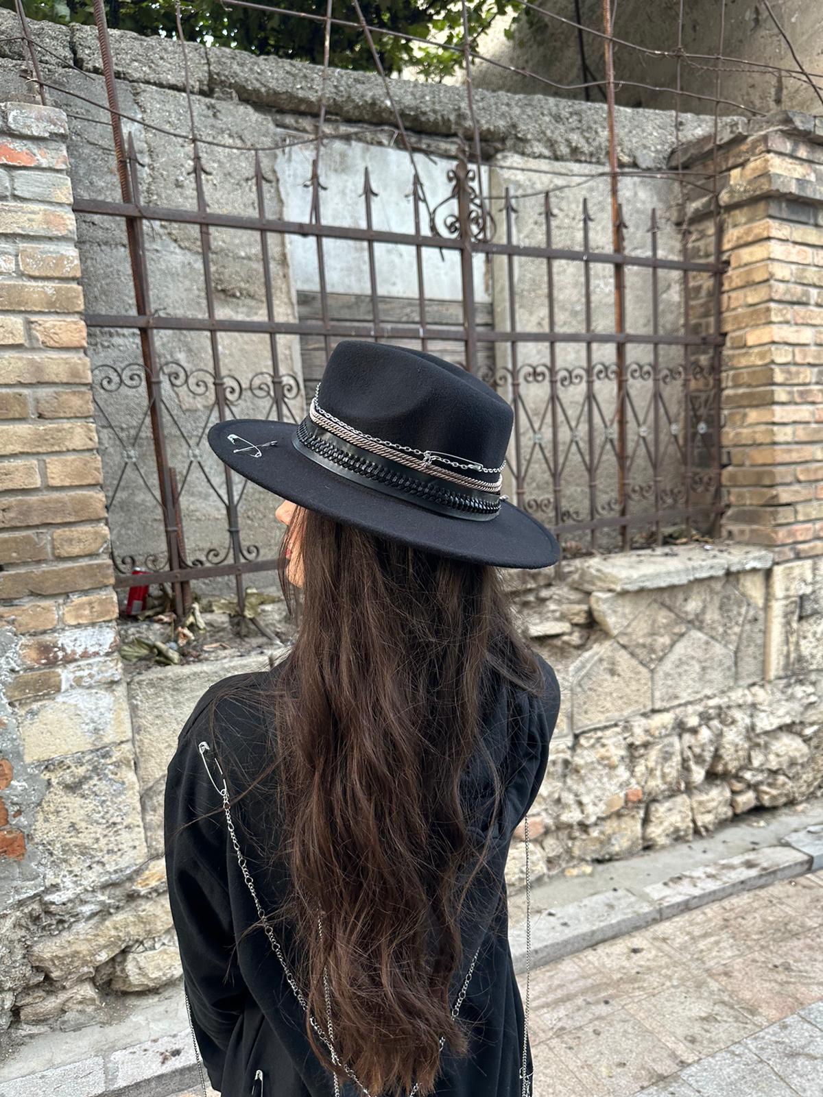 Pălărie Mystic Black - Handcrafted Premium