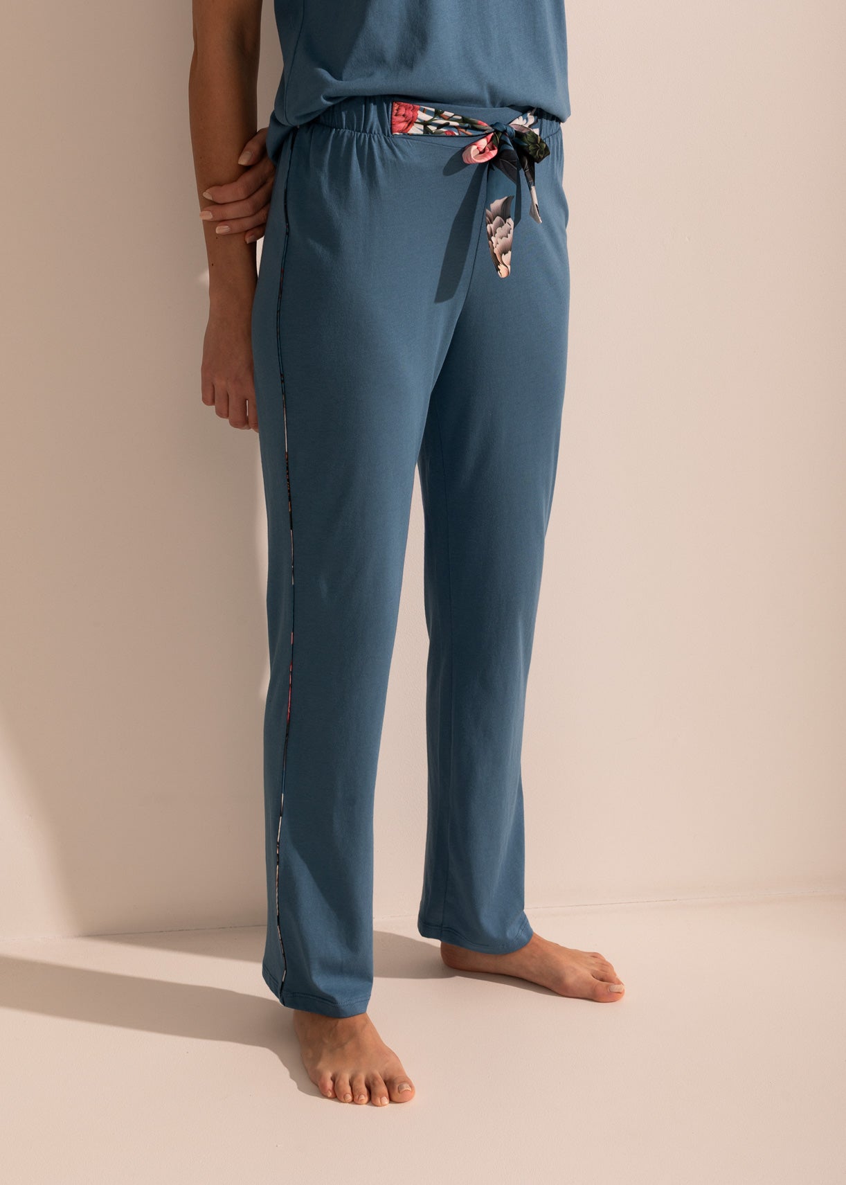 Pantaloni Damă Beatrice Modal
