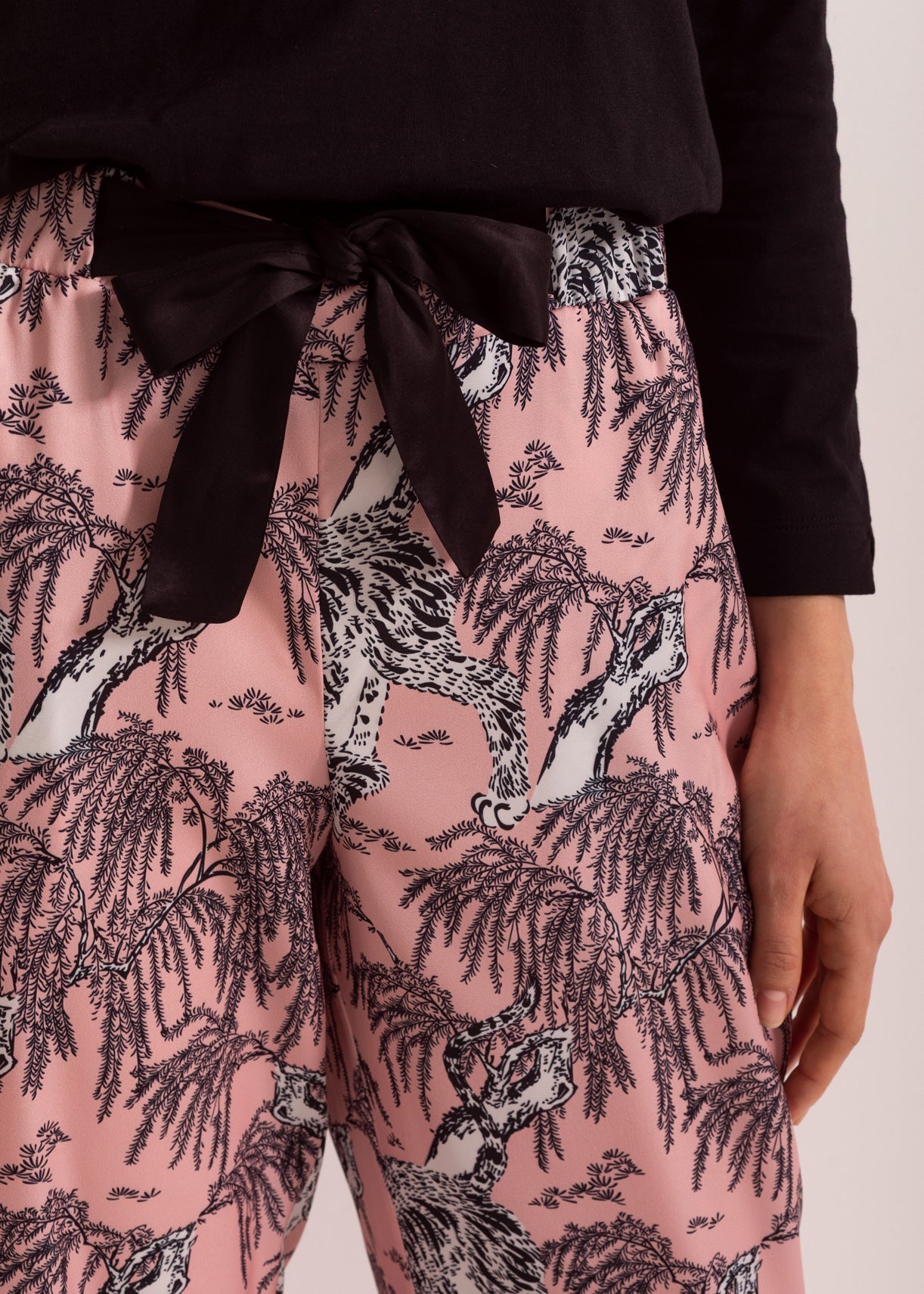 Pantaloni Damă Beatrice Tora Satin