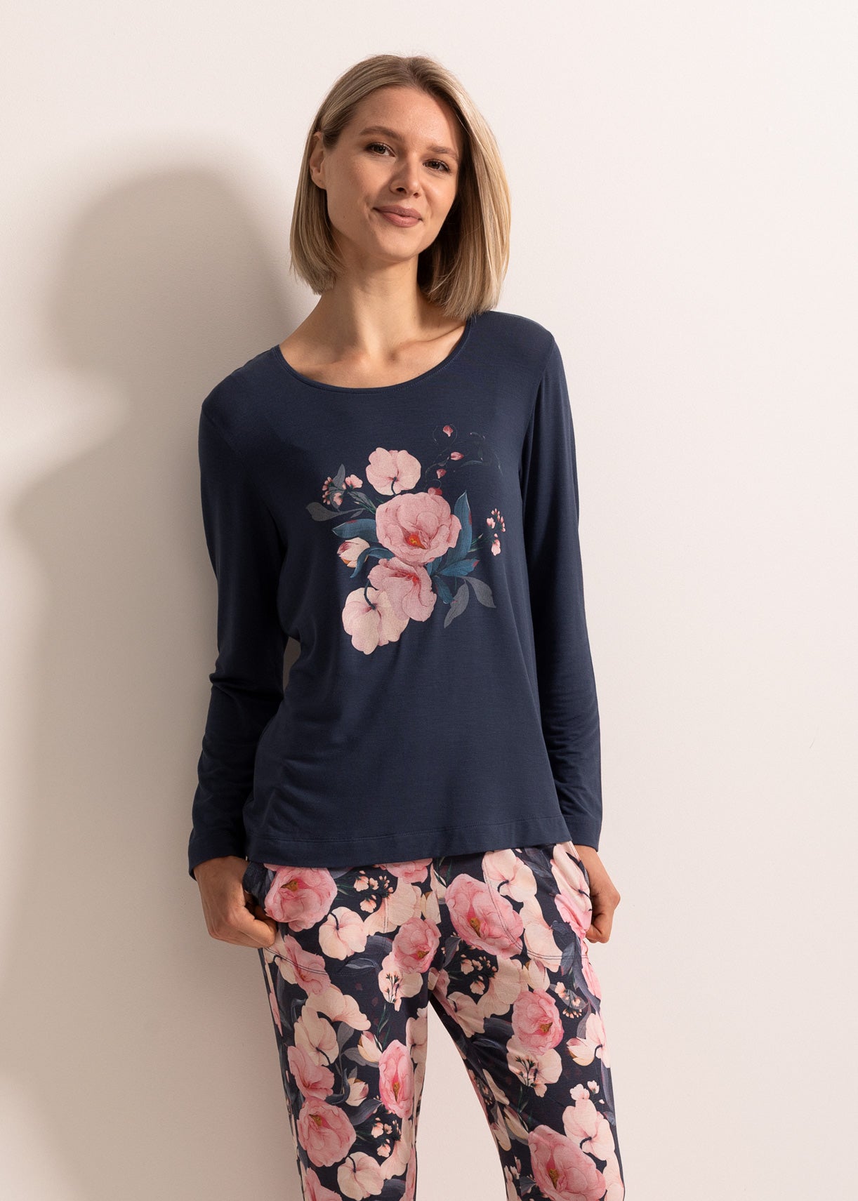 Pijama Damă Flora Modal