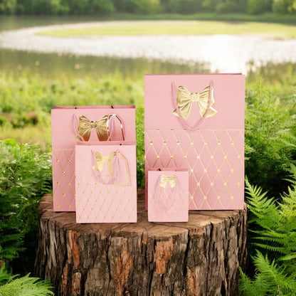 Pungi cadou cu mâner model fundă și romburi aurii 15x12x7cm - roz (set 12 buc)
