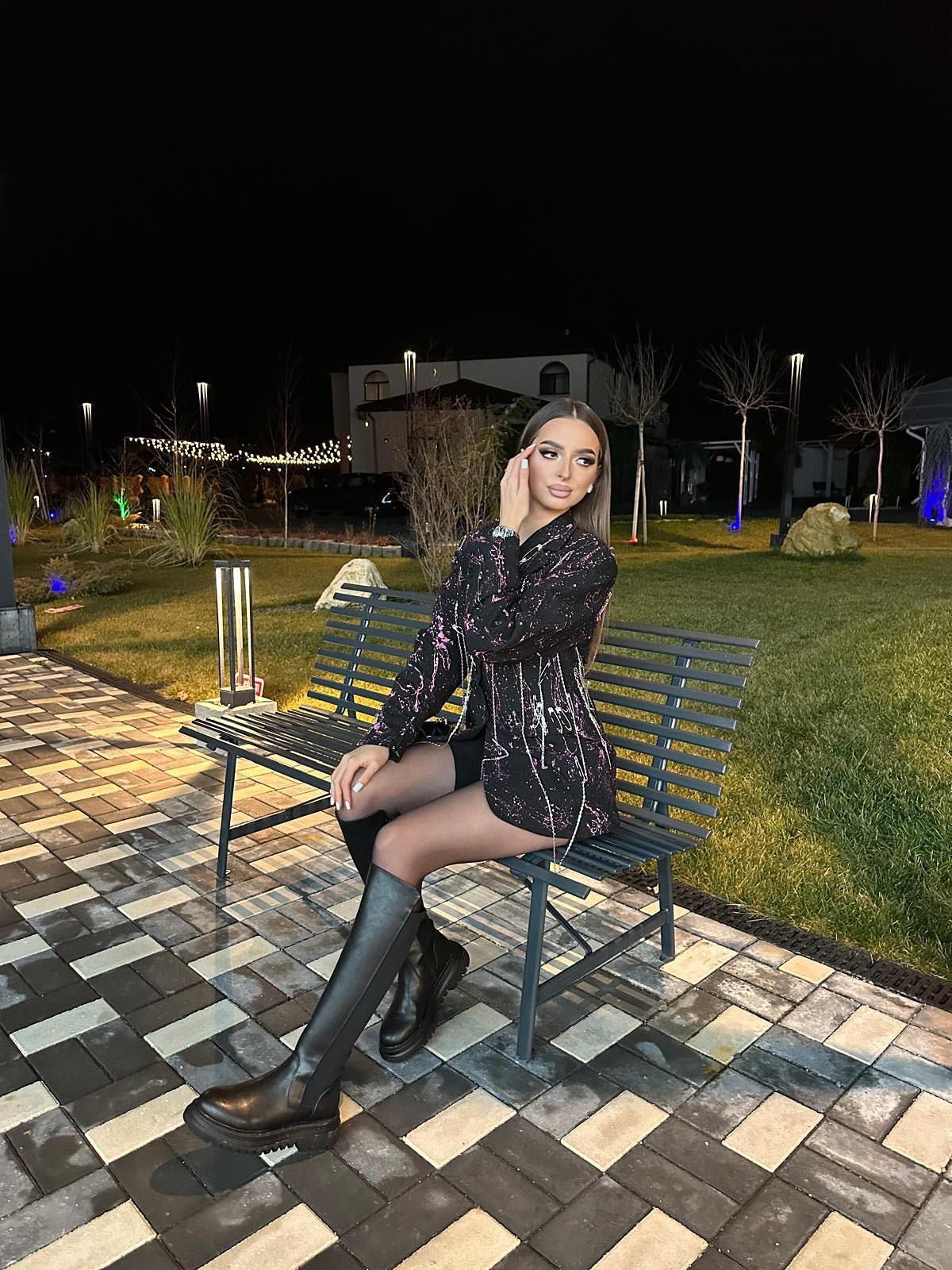 Sacou Pink Splash cu lanturi