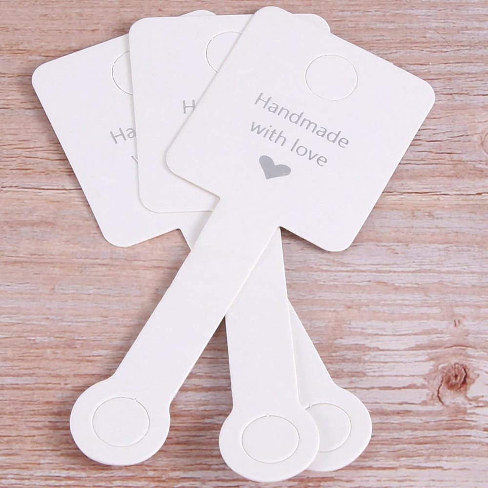 Suport pătrat cu adeziv și mesaj Handmade with love - alb (set 100 buc)