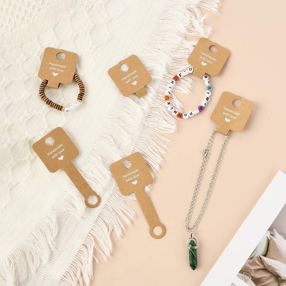 Suport pătrat cu adeziv și mesaj Handmade with love - kraft (set 100 buc)